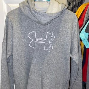 Under Armour Sweatshirt